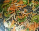 A picture of step 4 of Fried rice.