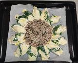 Foto del passaggio 8 della ricetta Girasole spinaci e ricotta