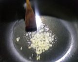 A picture of step 3 of Chicken macaroni.