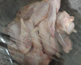 Foto langkah ke 1 dari resep Sayap ayam goreng kecap mentega.