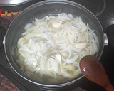 Foto del paso 5 de la receta: Jamoncitos de pollo en salsa de almendras con papas cocidas