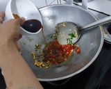 Foto langkah ke 5 dari resep Tempe orek kering.