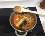 Foto del paso 3 de la receta: Pollo mozárabe con arroz