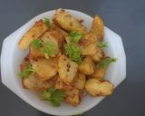 صورة لخطوة 6 من وصفة بطاطس بالثوم والكزبرة 🥔🥔🥔
