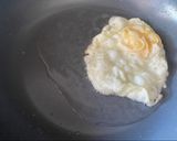 Foto langkah ke 1 dari resep Telur Kuah Timun.