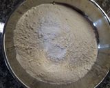 Foto del paso 1 de la receta: Torta de fiambre masa licuada de semolín