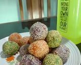 Foto langkah ke 8 dari resep Onde onde rainbow.