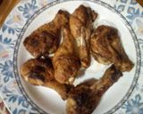 Foto langkah ke 4 dari resep Ayam goreng sederhana.