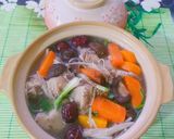 Hình bước làm 4 của món Canh sườn non nấu táo đỏ và nấm