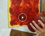 Foto langkah ke 4 dari resep Lapis Surabaya gulung.
