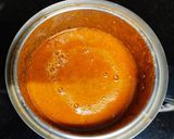 A picture of step 3 of Schezwan chutney.