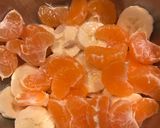 Foto del paso 2 de la receta: Ensalada de fruta para llevar al trabajo