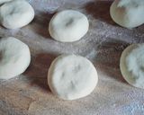 Foto del paso 4 de la receta: Pasteles fritos con dulce de membrillo.😋