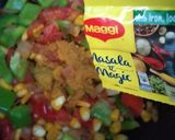 स्ट्रीट स्टाइल वेज़ मसाला मैगी (street style masala maggi recipe in Hindi) रेसिपी चरण 4 फोटो