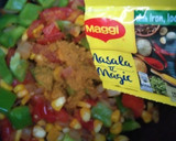 स्ट्रीट स्टाइल वेज़ मसाला मैगी (street style masala maggi recipe in Hindi) रेसिपी चरण 4 फोटो