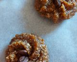 Foto del passaggio 2 della ricetta Dolcetti alle mandorle al caffè