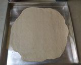 Foto langkah ke 3 dari resep Quick and Easy Pizza.