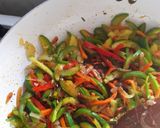 Foto del paso 5 de la receta: Zapallitos al wok 🇺🇾 Receta 200 🥰🥰🥰🥰👏🏼👏🏼👏🏼🇺🇾🇺🇾