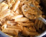 A picture of step 7 of Creamy garlic pasta.