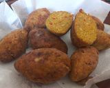 Foto del paso 3 de la receta: Buñuelos de arvejas partidas con salsa de zapallo camote