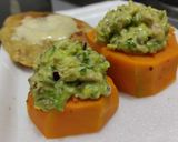 Foto del paso 6 de la receta: Calabaza🎃rellena🥑de ensalada cremosa🥛de pollo🍗y aguacate🥙