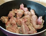 A picture of step 5 of Saag Chicken or Palak Murg.