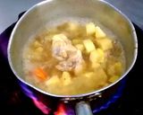 รูปขั้นตอนการทำที่ 3 ของ ไก่ต้มหน่อไม้ลวก