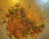 A picture of step 4 of Leftover Idli masala / Fried Idli.