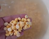A picture of step 1 of Chatpata boiled chana dal.