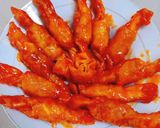 Hình bước làm 3 của món Há cảo cuộn xúc xích
