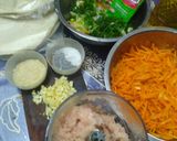Foto langkah ke 2 dari resep Lumpia isi wortel ayam.