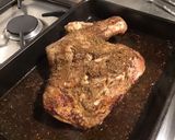 Une image de l'étape 5 de Épaule de chevreau marinée et grillée sauce orange et épices.