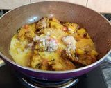 A picture of step 8 of Chicken Stew with Basil & Dry Red Chilli.