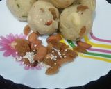 A picture of step 5 of Rava Ladoo.