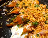 A picture of step 8 of Palak chaat.