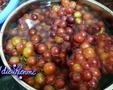 Hình bước làm 1 của món Ngâm rượu nho