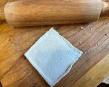 A picture of step 3 of Crispy Cheesy Tuna Pie.