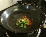 મરચાં પાઉં(marcha pav recipe in Gujarati) રેસીપી સ્ટેપ6ફોટો