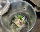 A picture of step 2 of Pomegranate mojito.