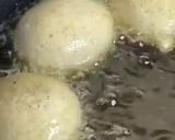 A picture of step 2 of The best puffy balls ever.