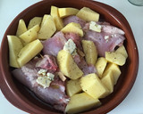 Foto del paso 1 de la receta: Muslos rellenos de queso roquefort con coñac al horno