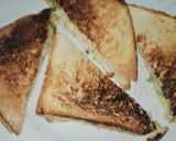 A picture of step 4 of Chicken sandwich.