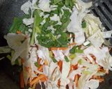 Foto langkah ke 4 dari resep Mihun goreng.