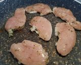 Foto del paso 2 de la receta: Pollo a la bruschetta