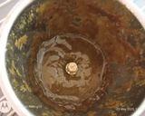 A picture of step 3 of Instant mango drink.