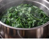 A picture of step 1 of Hot Spinach Dip.