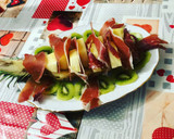 Foto del paso 3 de la receta: Piña con jamón y kiwi