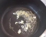 รูปขั้นตอนการทำที่ 3 ของ กระเจี๊ยบเขียวผัดกุ้ง