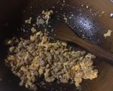 Foto langkah ke 5 dari resep Kweatiaw goreng lapchiong.
