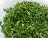 A picture of step 1 of Kale and spinach.
